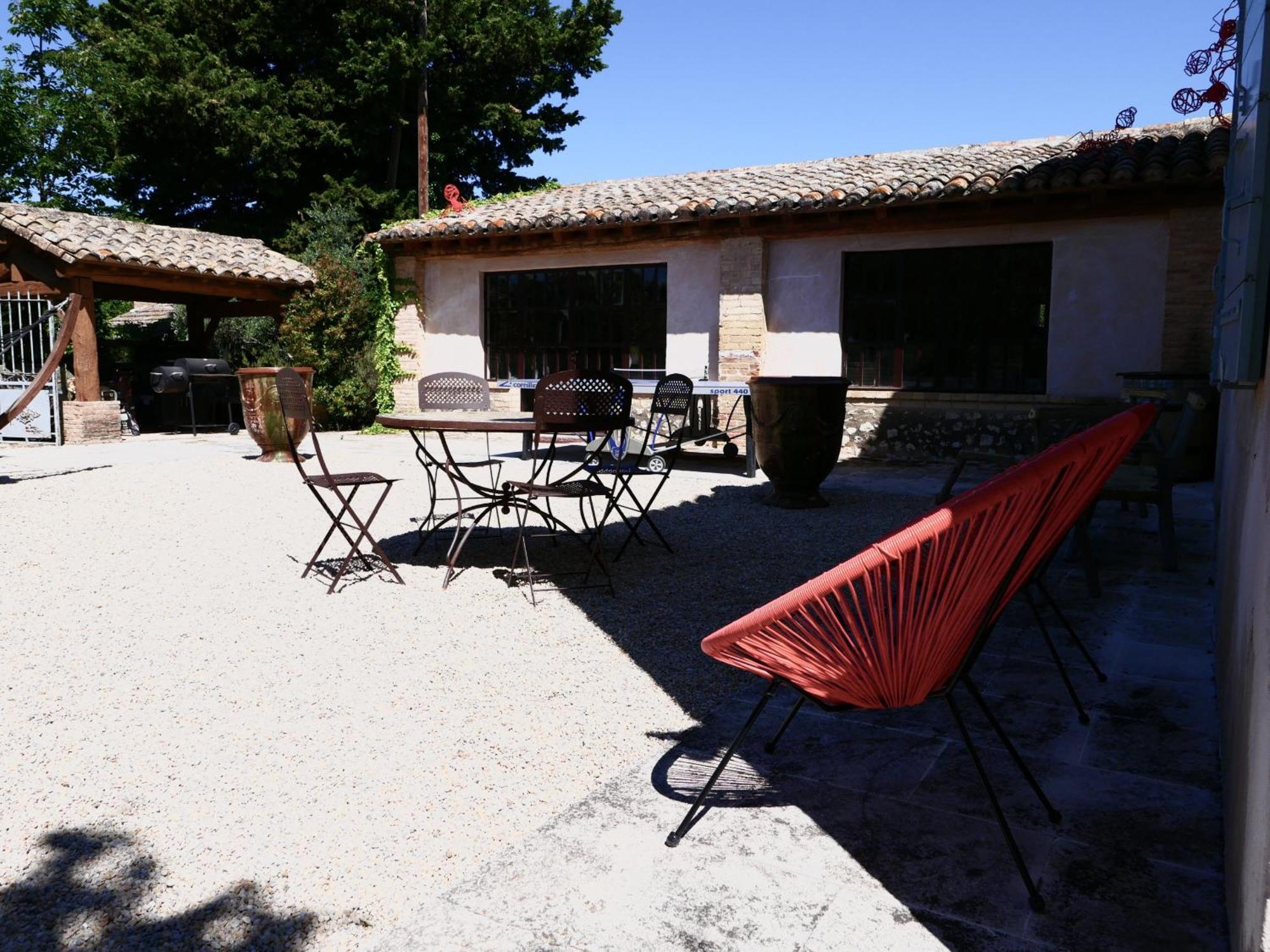 Typical Provencal Farm House Close To L'Isle Sur La Sorgue - 12 Persons Cavaillon Exterior photo